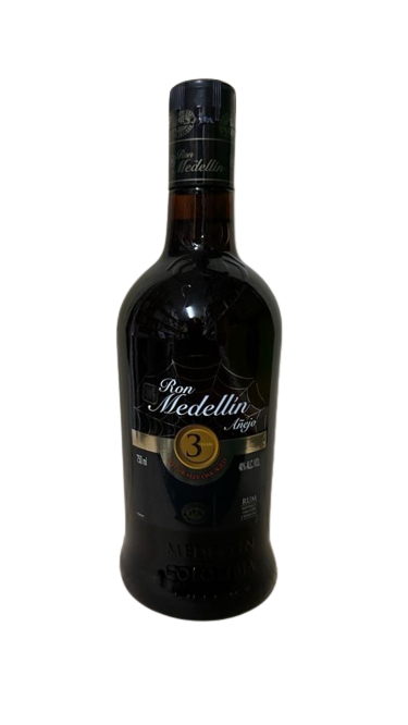 Ron Medellin 750 ml